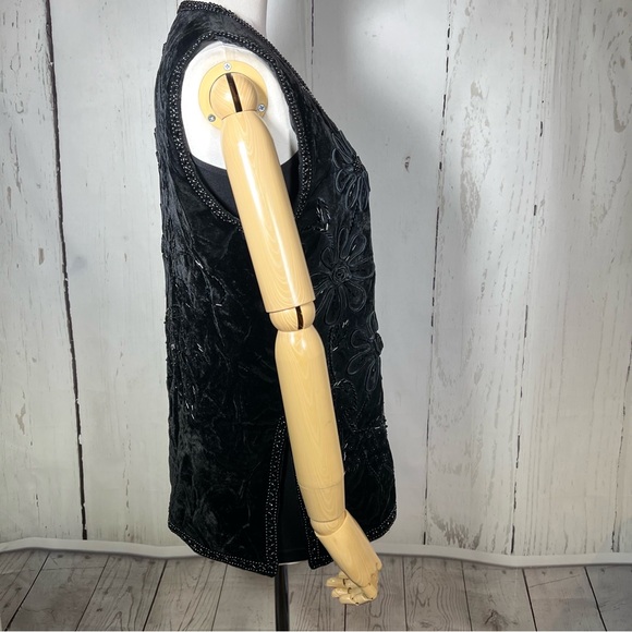 Vintage Rosoft Crushed Black Velvet Embroidered Floral Beaded Vest Size Medium - Picture 9 of 16